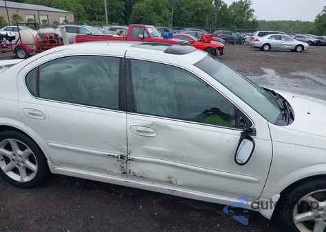 2002 Nissan Maxima Se from USA, damaged, VIN JN1DA31A62T311847